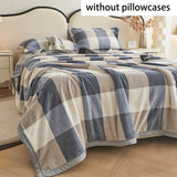 1pc Cozy Checkered Pattern Plush Blanket - Soft, Warm, and Comfortable for Bedroom, Sofa, and Outdoor Use - Perfect for Autumn and Winter Seasons