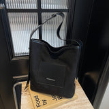 NAMCOVERSE 2025 This year's popular shoulder bag women's large-capacity popular new matte retro messenger bag casual versatile bucket bag