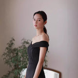 2025 Temperament simple light wedding dress black shoulder  dress thin slim wedding dress toast clothes wholesale