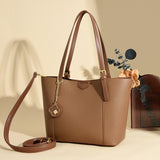 2025 Bag Women's popular Autumn Premium Sense Large Capacity Tote Bag Contrasting Color Niche Temperament Shoulder Bag Practical Commuter Bag