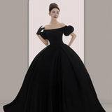 2025 Satin main wedding dress 2025 spring new photo studio photography photo outdoor wedding dress Hepburn style black thin dress