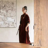 New Chinese-style improved cheongsam, embroidered velvet autumn long-sleeved dress, retro oriental temperament long dress B0850