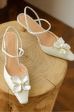 namcoverse Pearl Flower Pointed-Toe Pumps