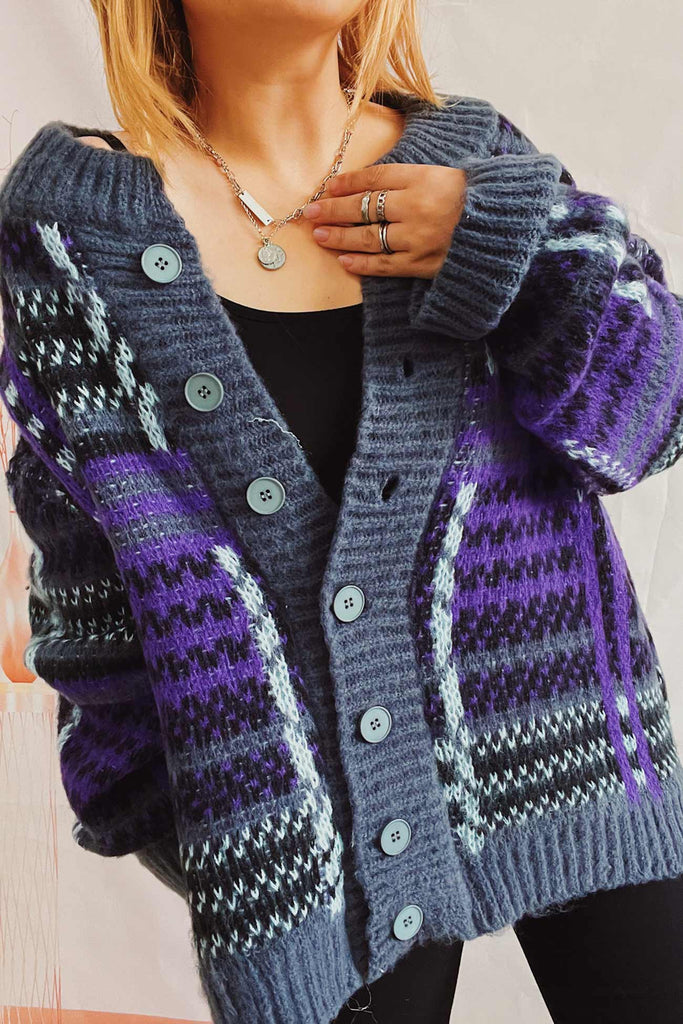 namcoverse Vintage Contrast Striped Cardigan